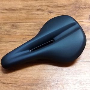 Trek Bontrager Commuter Comp Bike Saddle Black Model 549320 165mm